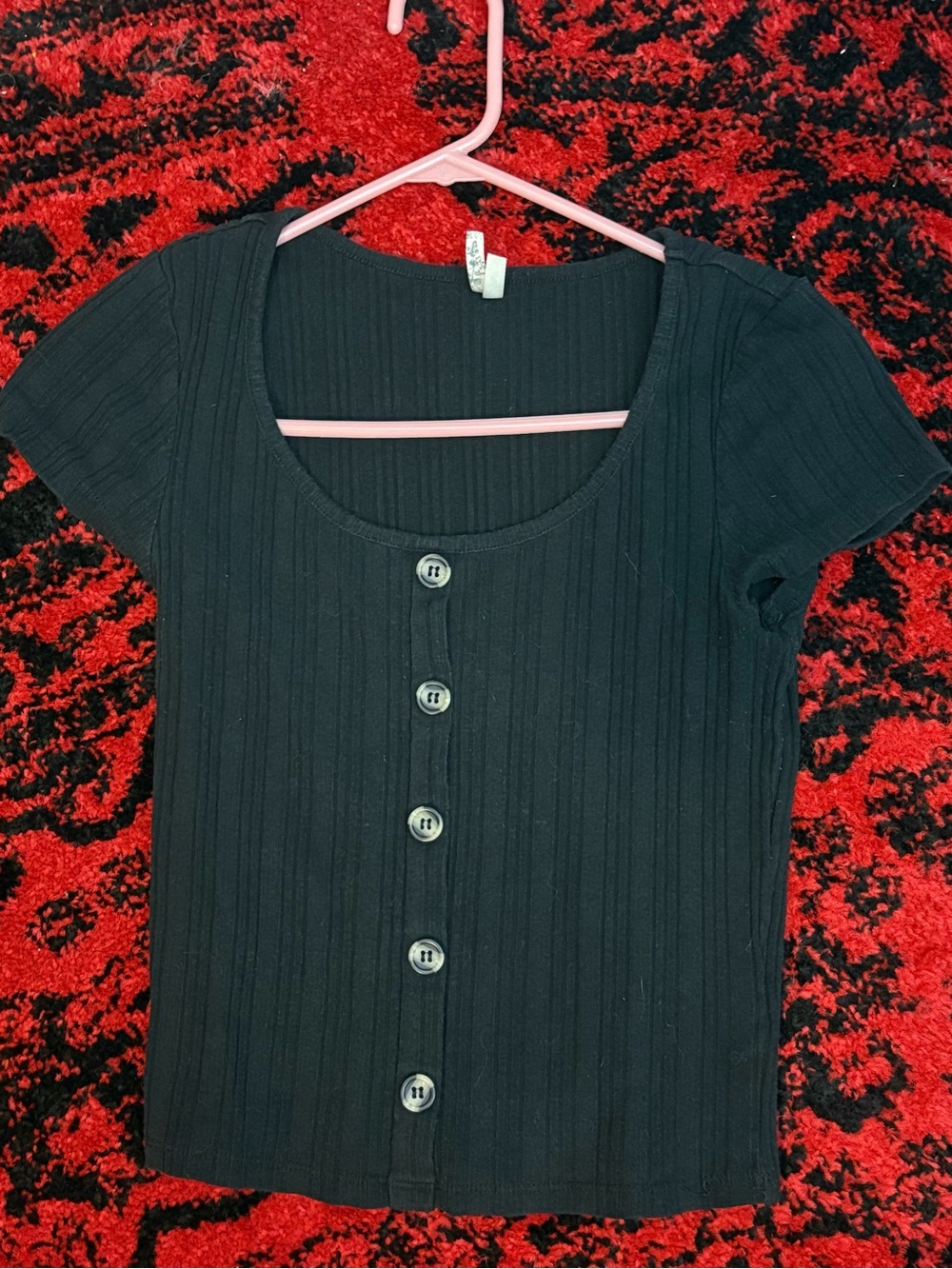 Black Ribbed Button-Down Top - Picture 7 of 10